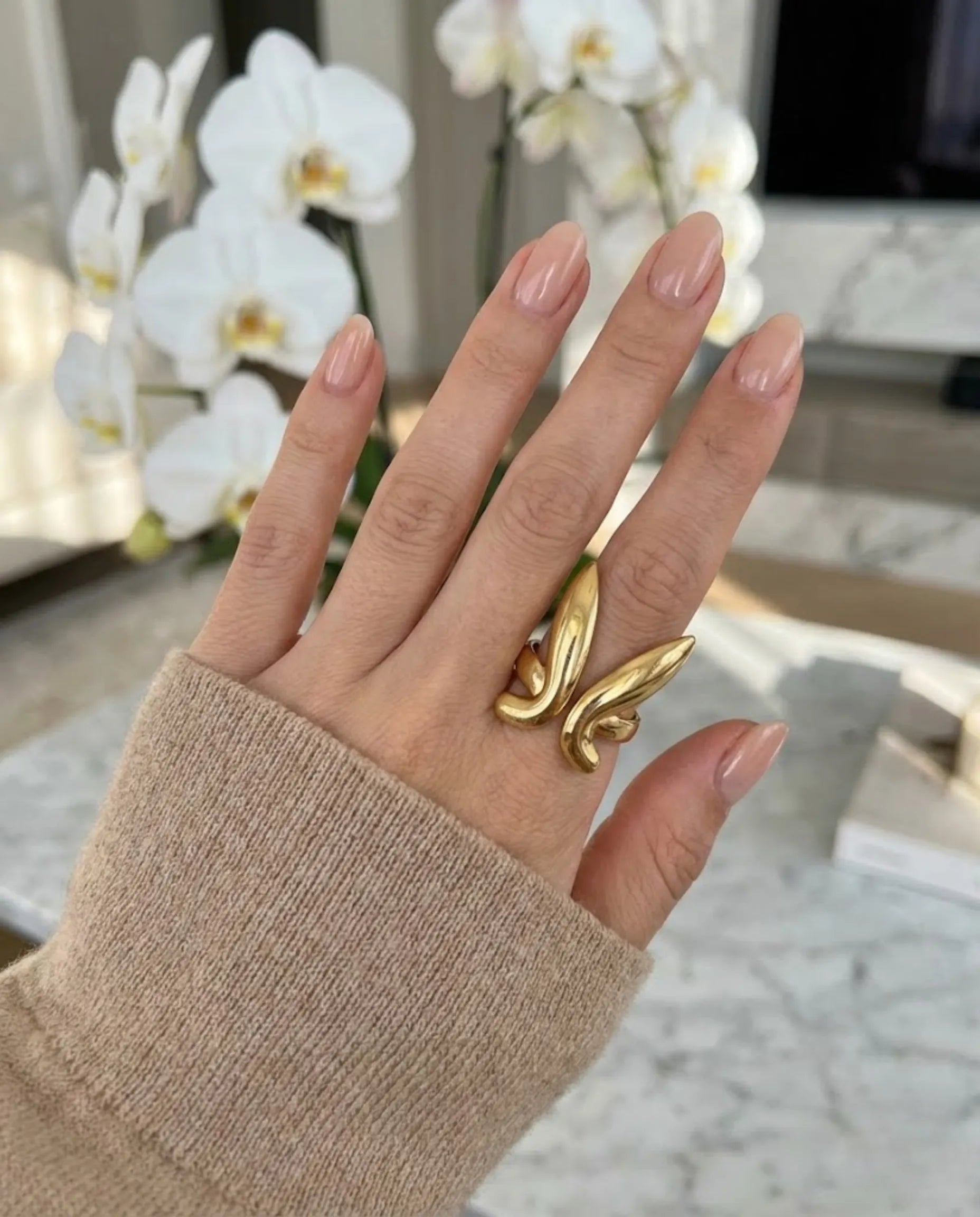 Orneza Aura Gold Abstract Wing Statement Ring