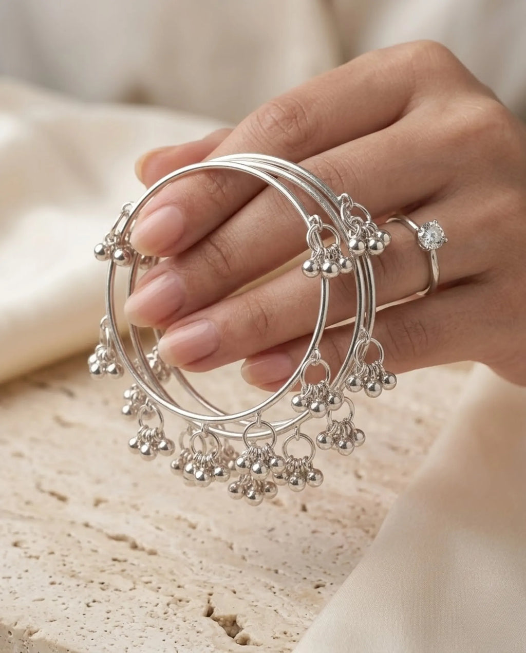 Viral Kashmiri Silver Ghungroo Bangle Set (4 Pcs)