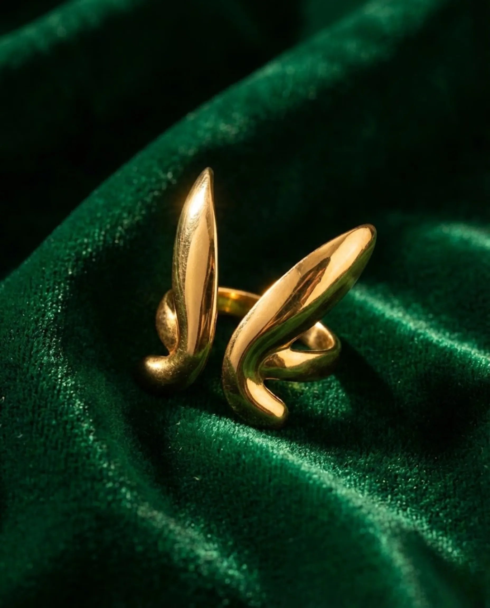 Orneza Aura Gold Abstract Wing Statement Ring