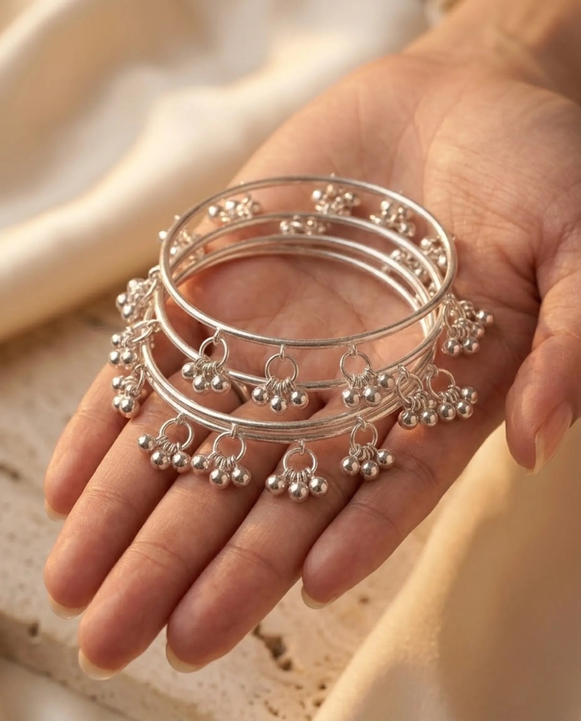 Viral Kashmiri Silver Ghungroo Bangle Set (4 Pcs)