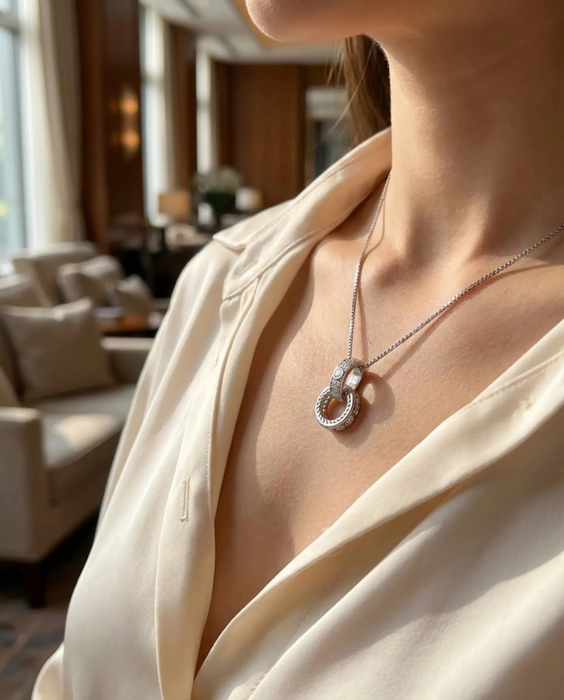 Orneza Silver Interlocking Infinity Circle Pendant Necklace