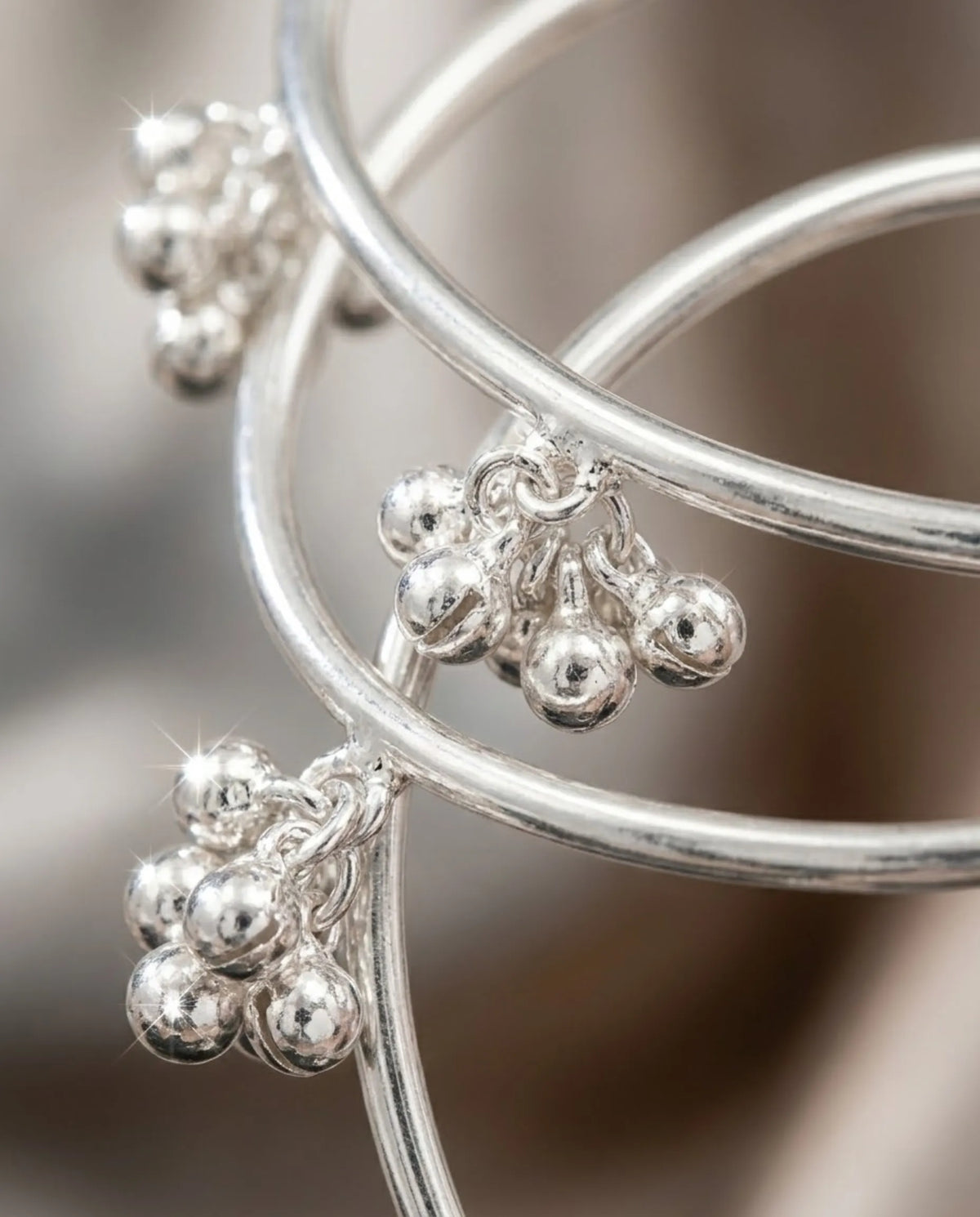 Viral Kashmiri Ghungroo Bangles White Silver Bangle Set (4 Pcs)