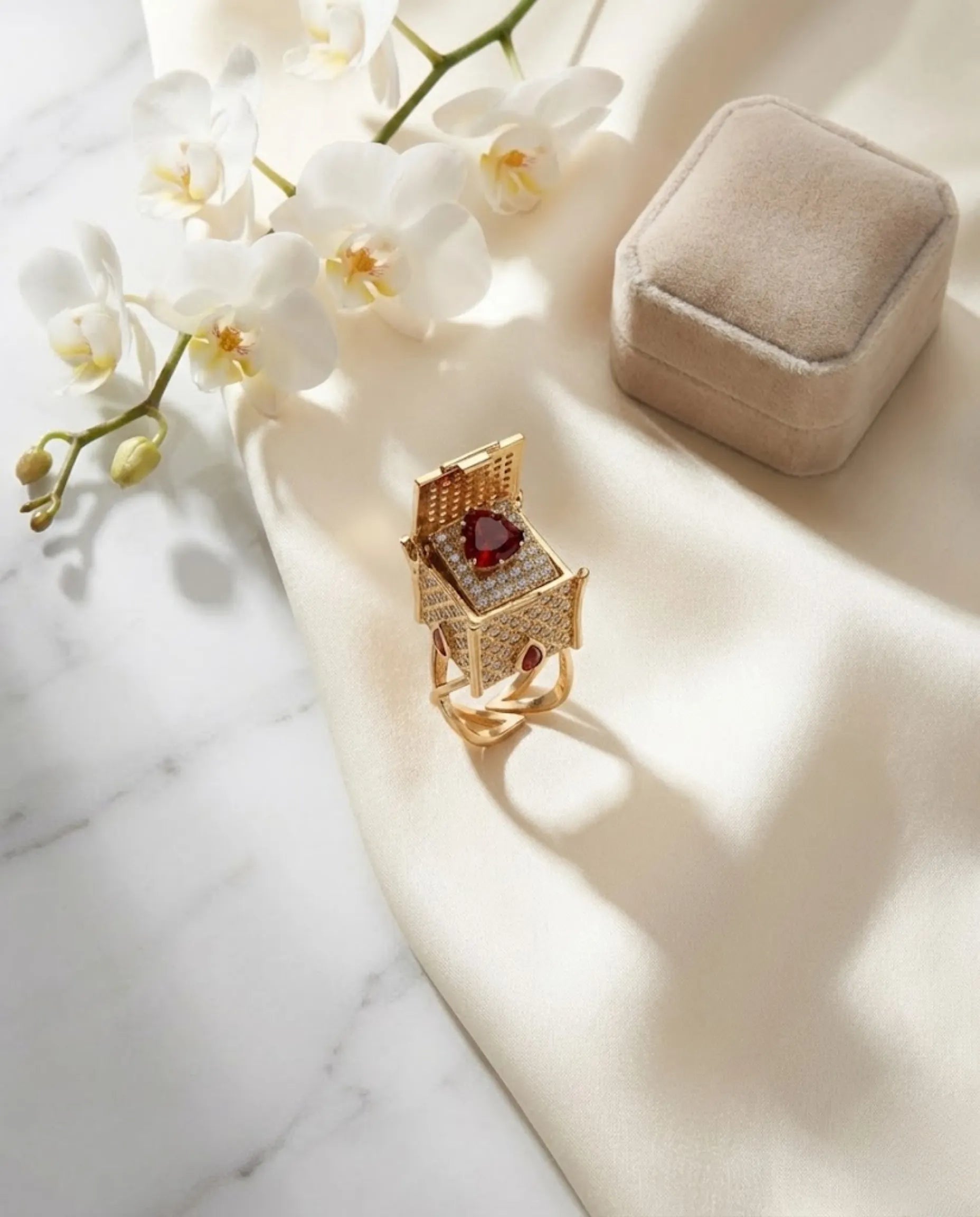 Orneza Royal Box Ring with Heart Ruby and Pavé Crystals