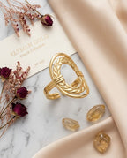 Orneza Laurel Leaf Gold Oval Statement Ring