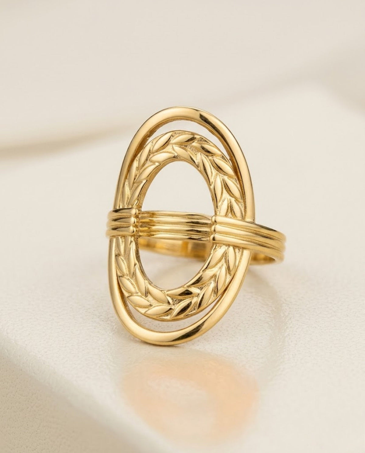 Orneza Laurel Leaf Gold Oval Statement Ring