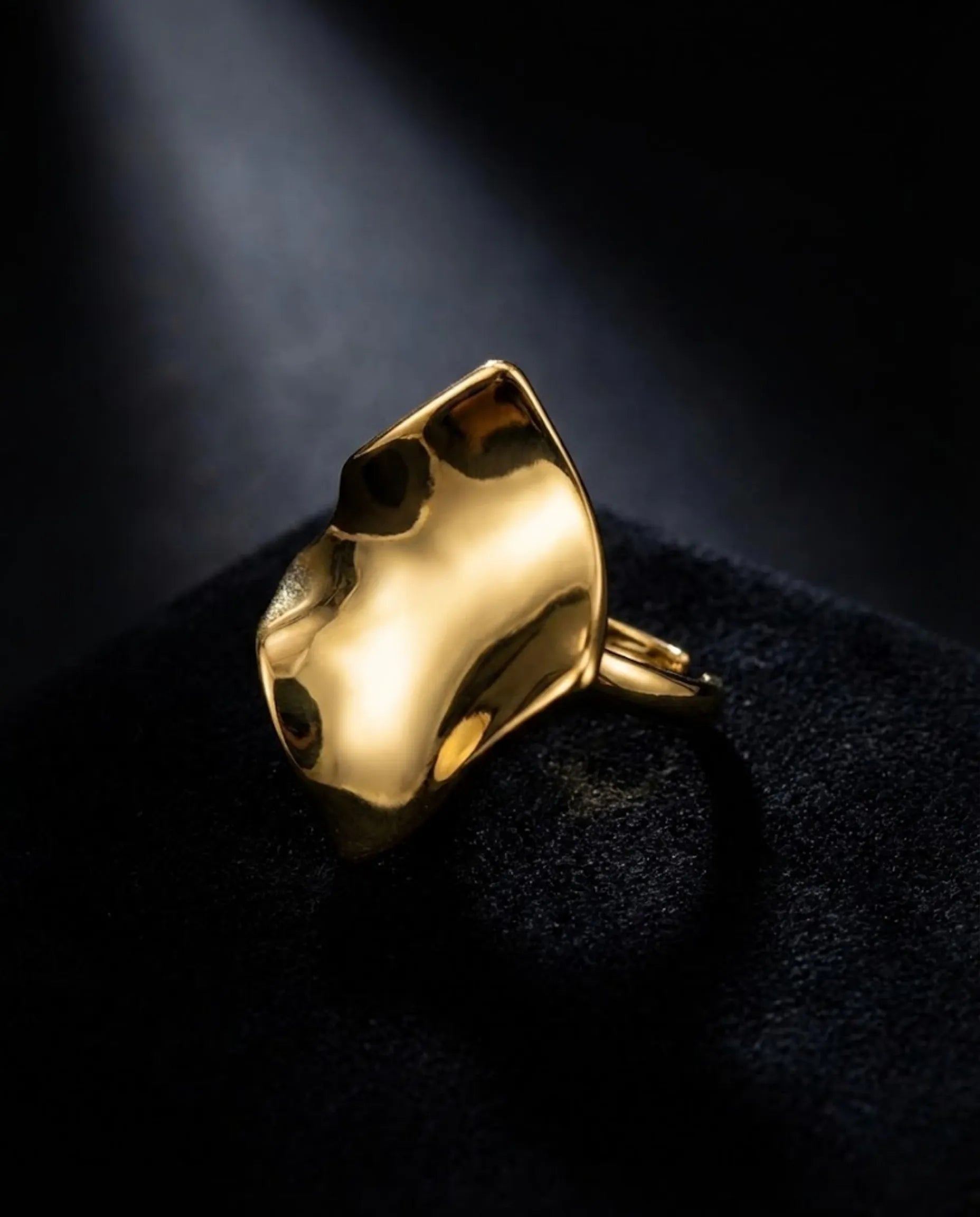 Orneza Liquid Gold Wave Statement Ring