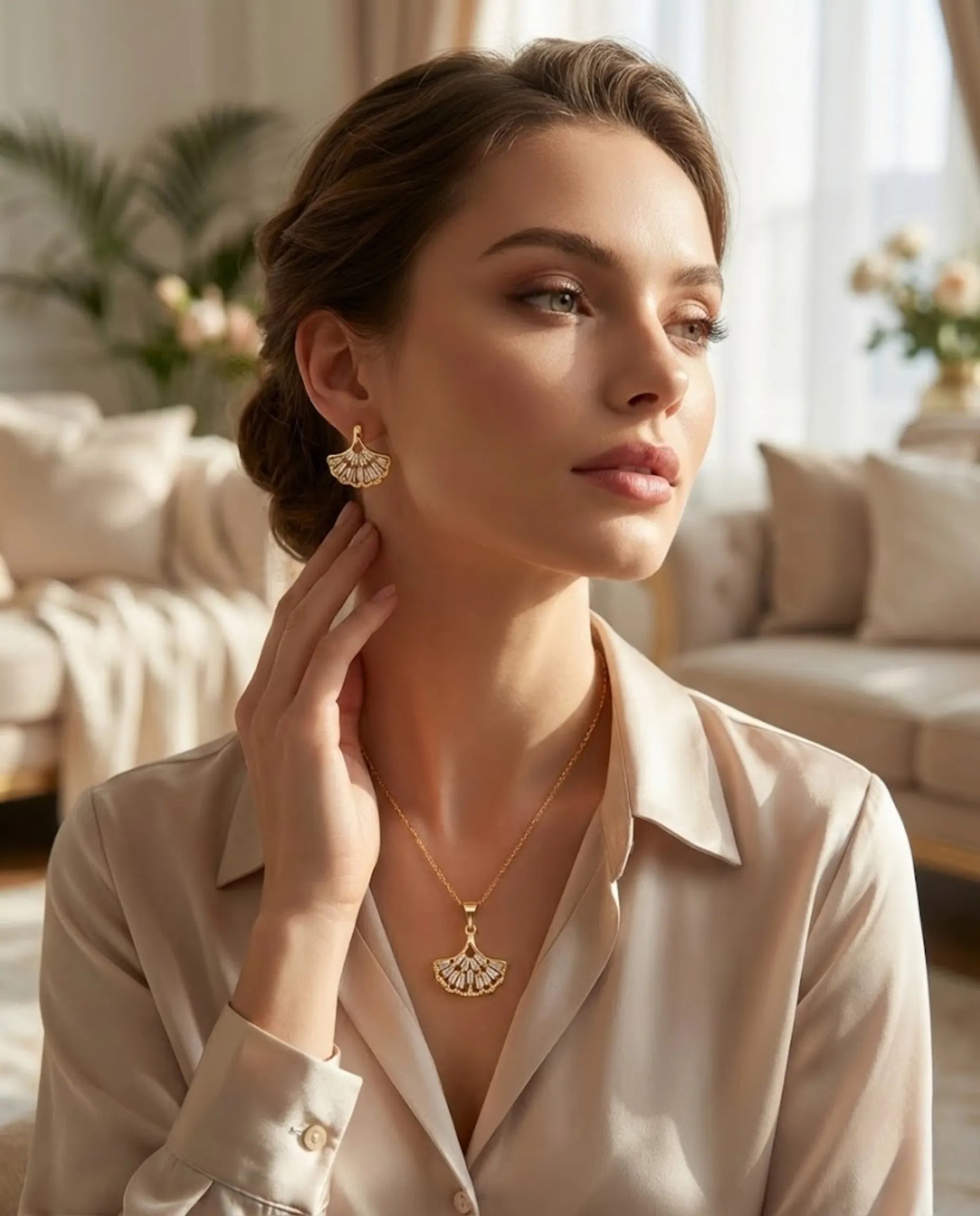 Orneza Gold Ginkgo Leaf Baguette Diamond Pendant Set