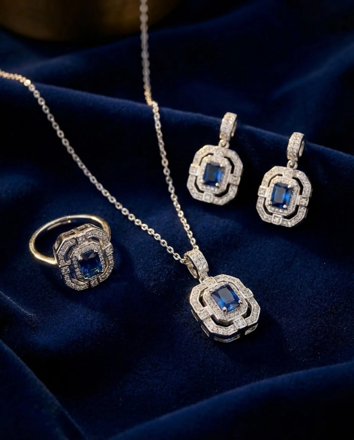 Orneza Sapphire Azure Halo Silver Jewelry Set
